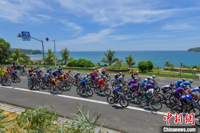 2024环岛赛第二赛段：拉斯·马丁夺冠，黄衫与绿